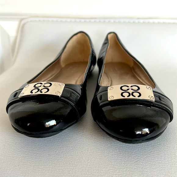 Black COACH flats - Picture 5 of 6